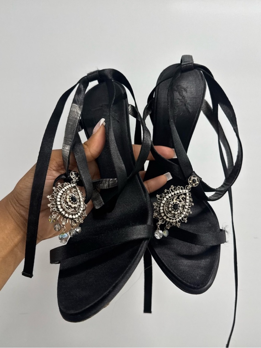 Giuseppe Zanotti VTG Jeweled
Black Strappy Lace-Up Heels with Silver Accents - Picture 2 of 5